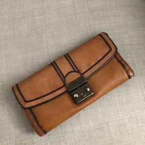 Fossil wallet